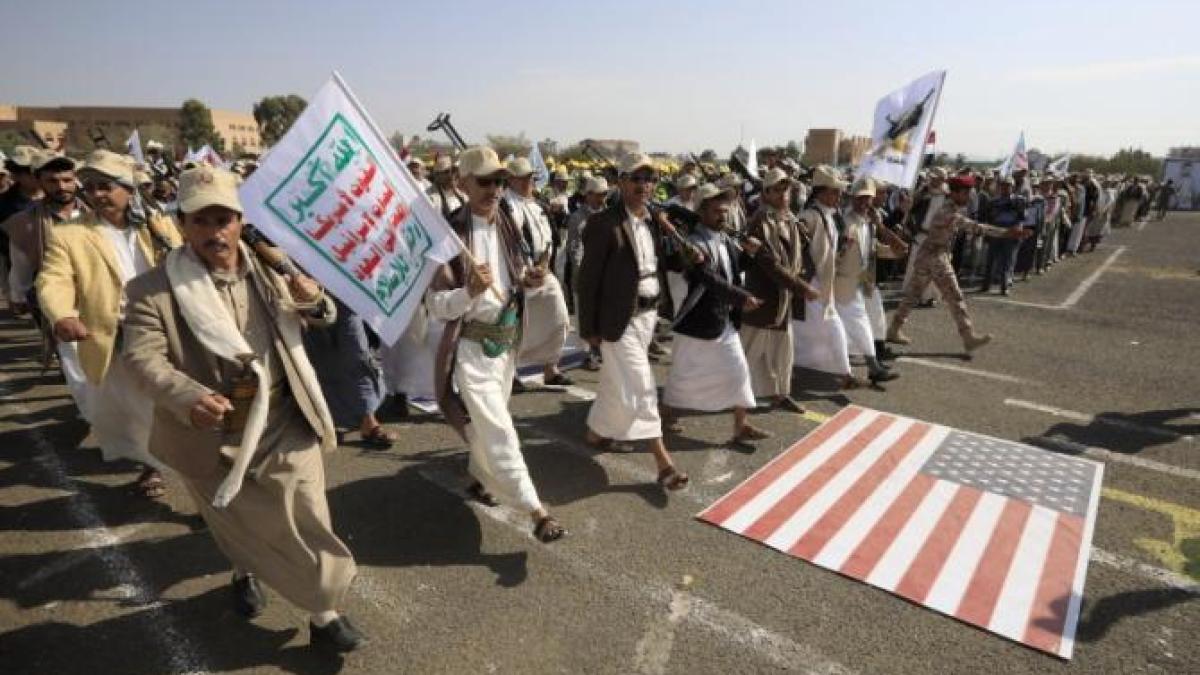 drone-houthi-doborate-dupa-un-atac-pe-scara-larga---in-timp-ce-o-nava-umanitara-se-pregateste-sa-plece-din-cipru-spre-gaza_89283300