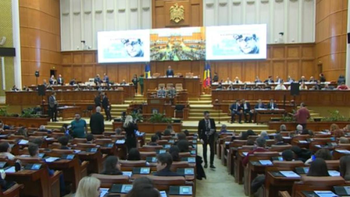 2day-ambassador--evenimentul-ce-invata-tinerii-arta-diplomatiei-si-a-tolerantei-angajamentul-in-combaterea-antisemitismului_64523900