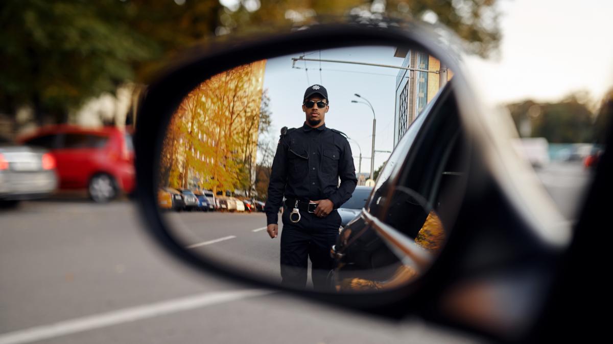 o-femeie-de-103-ani--prinsa-in-trafic-fara-permis-auto-si-asigurare_14094700