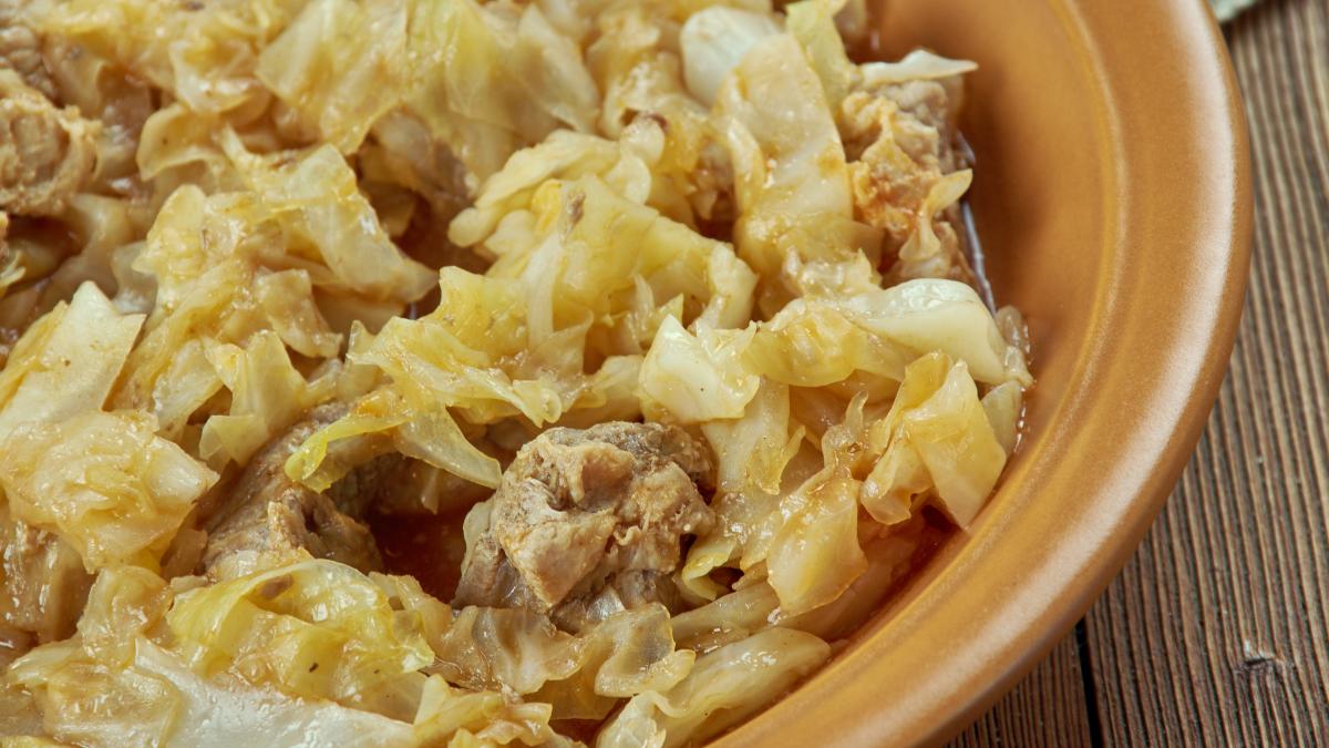 varza--dusman-sau-prieten-pentru-tiroida-dr--ruxandra-drobescu-contin-tiocianati_74352800