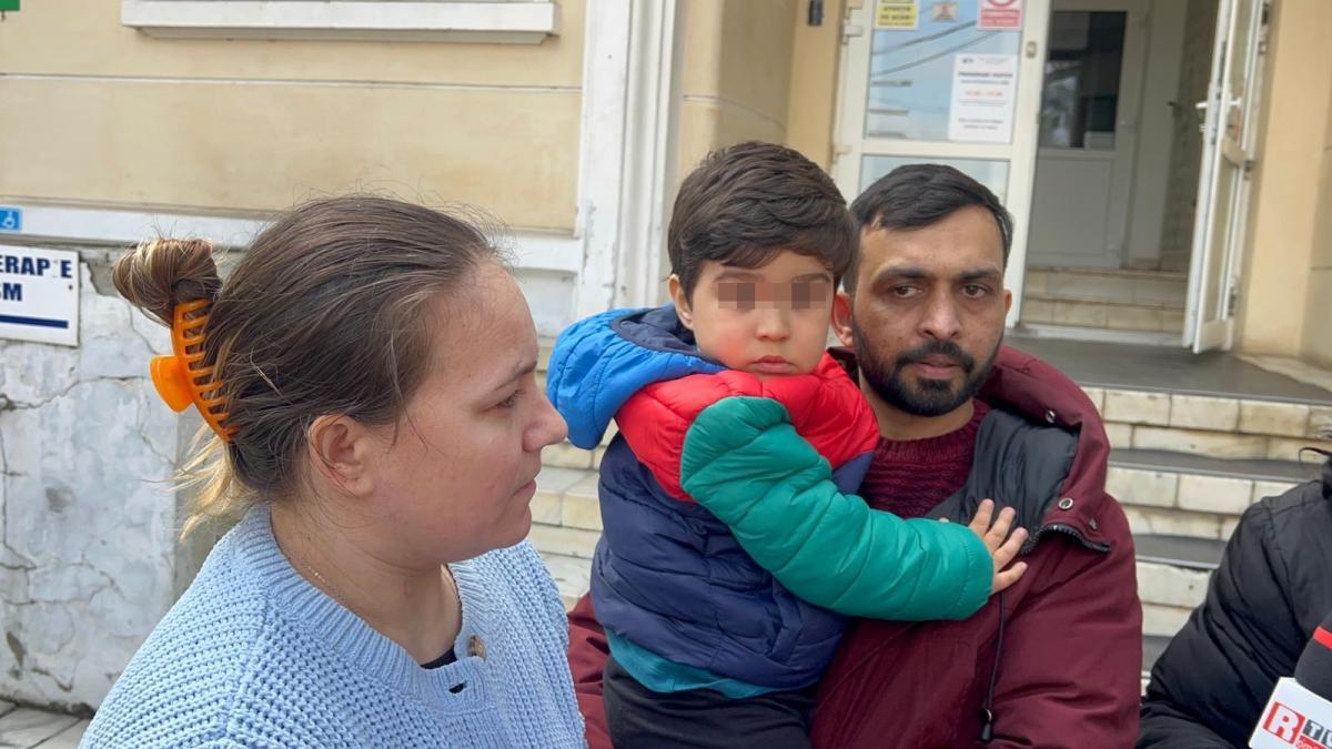 aryan-radu--micutul-supravietuitor-care-a-stat-in-padure-aproape-25-de-ore--s-a-intors-acasa--declaratii-emotionante-la-externarea-din-spital_76263000