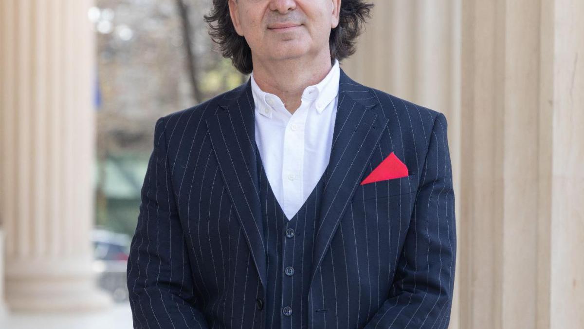 adrian-dragota_06219300