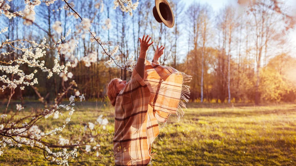 romania--cuprinsa-de-temperaturi-de-vara--roxana-bojariu-recordurile-cad-peste-tot-in-lume_33832500