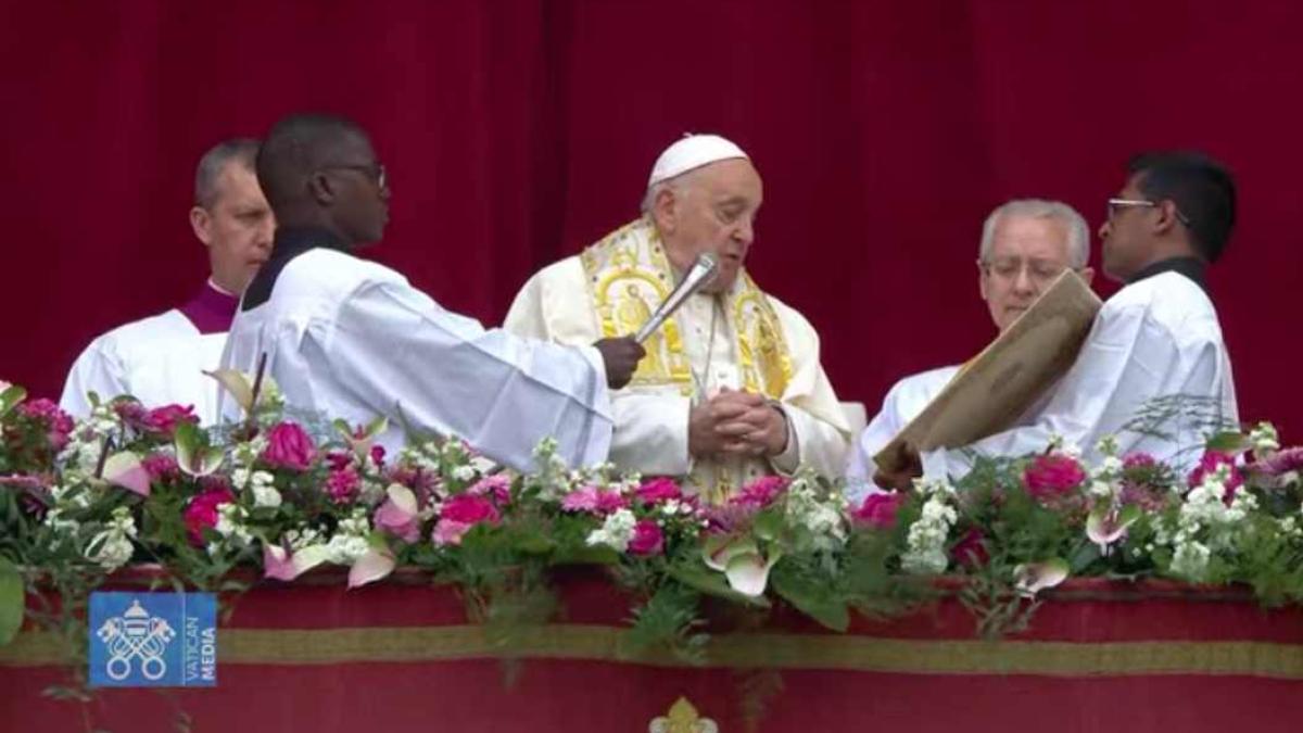 pastele-catolic-2024--papa-francisc-da-binecuvantarea_66765000