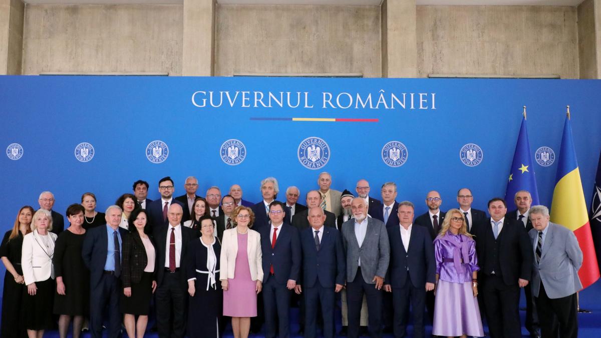 guvernul-romaprc-ccprc-82niei_03497100