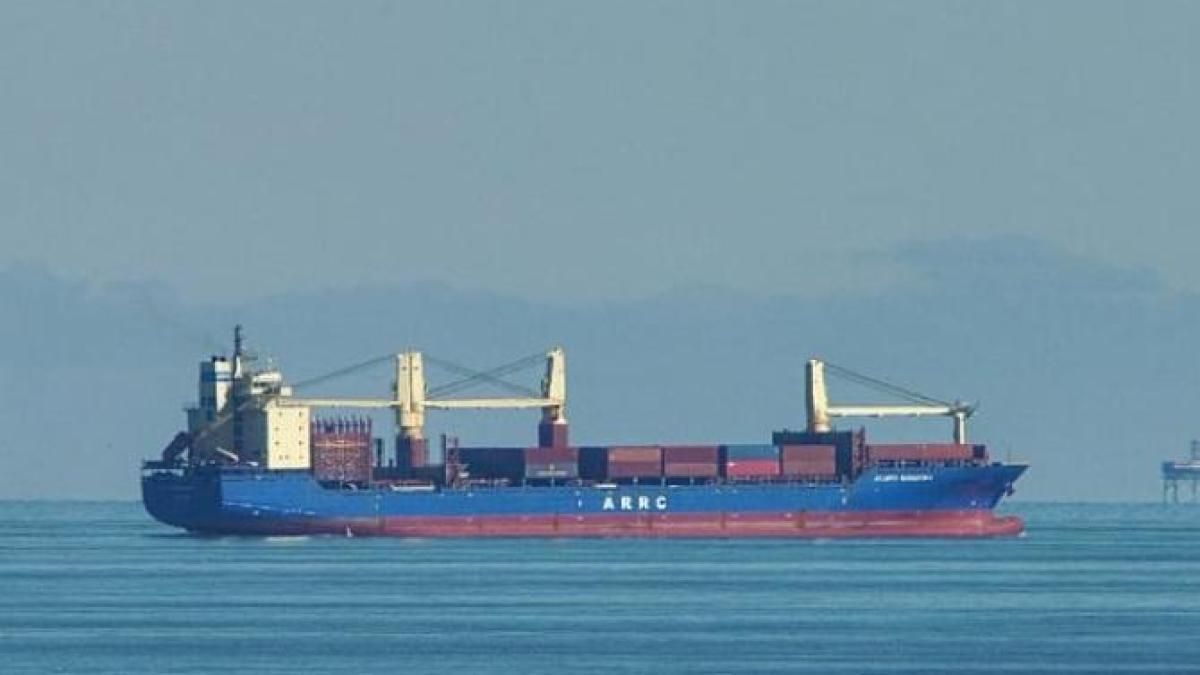 nava-incarcata-marfa-din-rusia--prc-e2prc-80prc-9dblocataprc-e2prc-80prc-9d-in-portul-rostock-de-vamesii-germani--care-este-motivul-retinerii_45741800