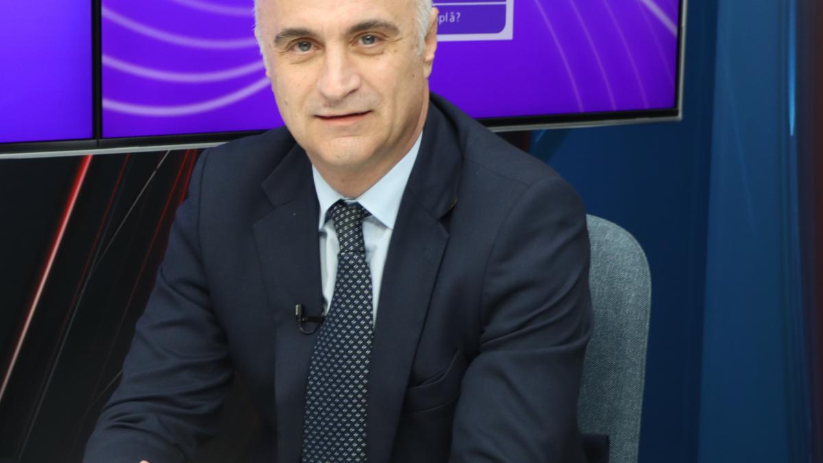 radu-perianu_73343500