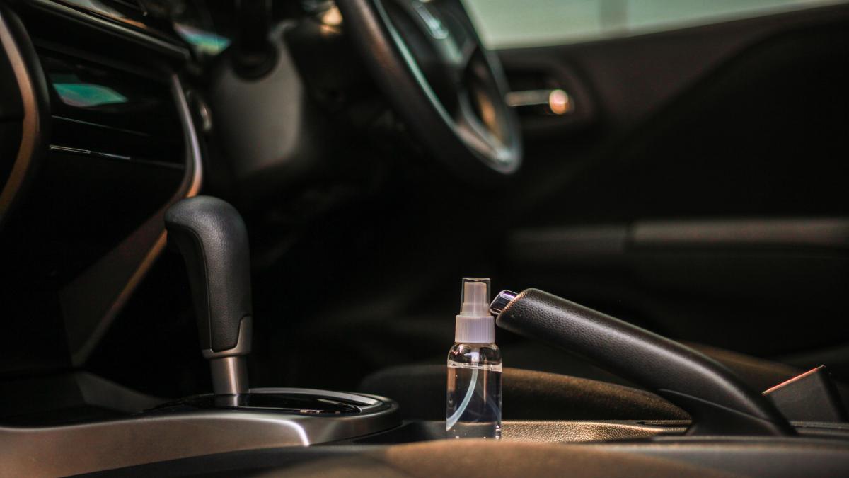 cum-poti-ramane-ramane-fara-permisul-de-conducere-de-la-o-simpla-parfumare--viorel-teaca--fost-politist--a-facut-testul_87326600