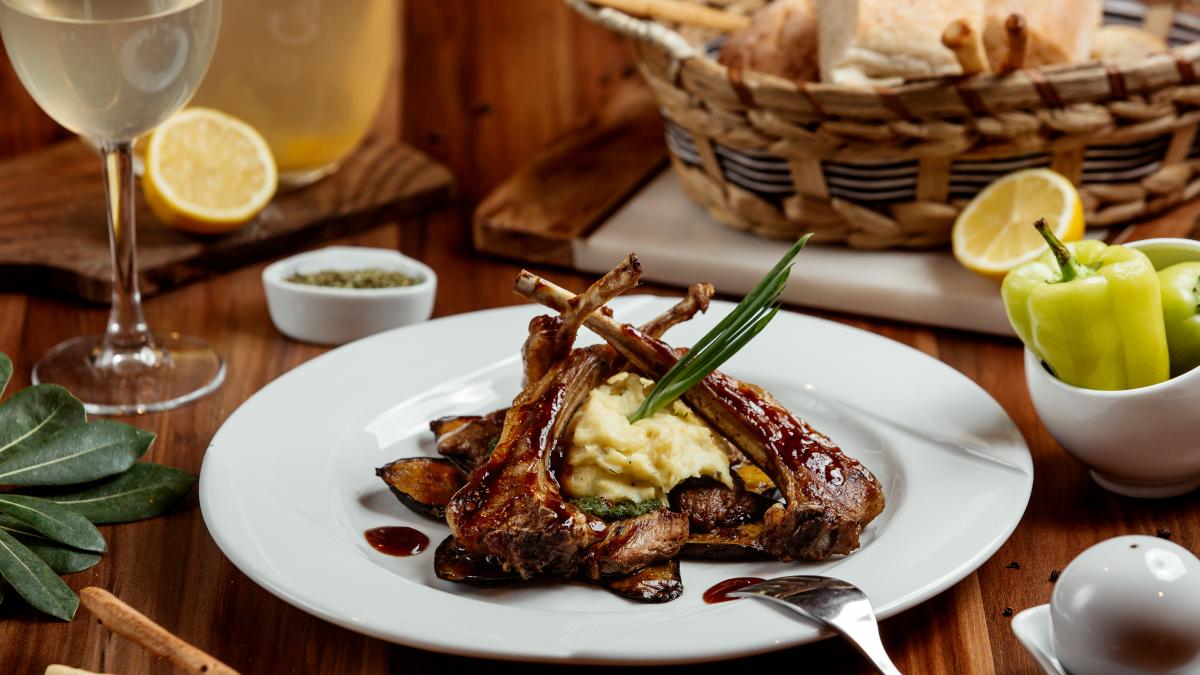 paradox-cu-masa-de-pasti_38934100