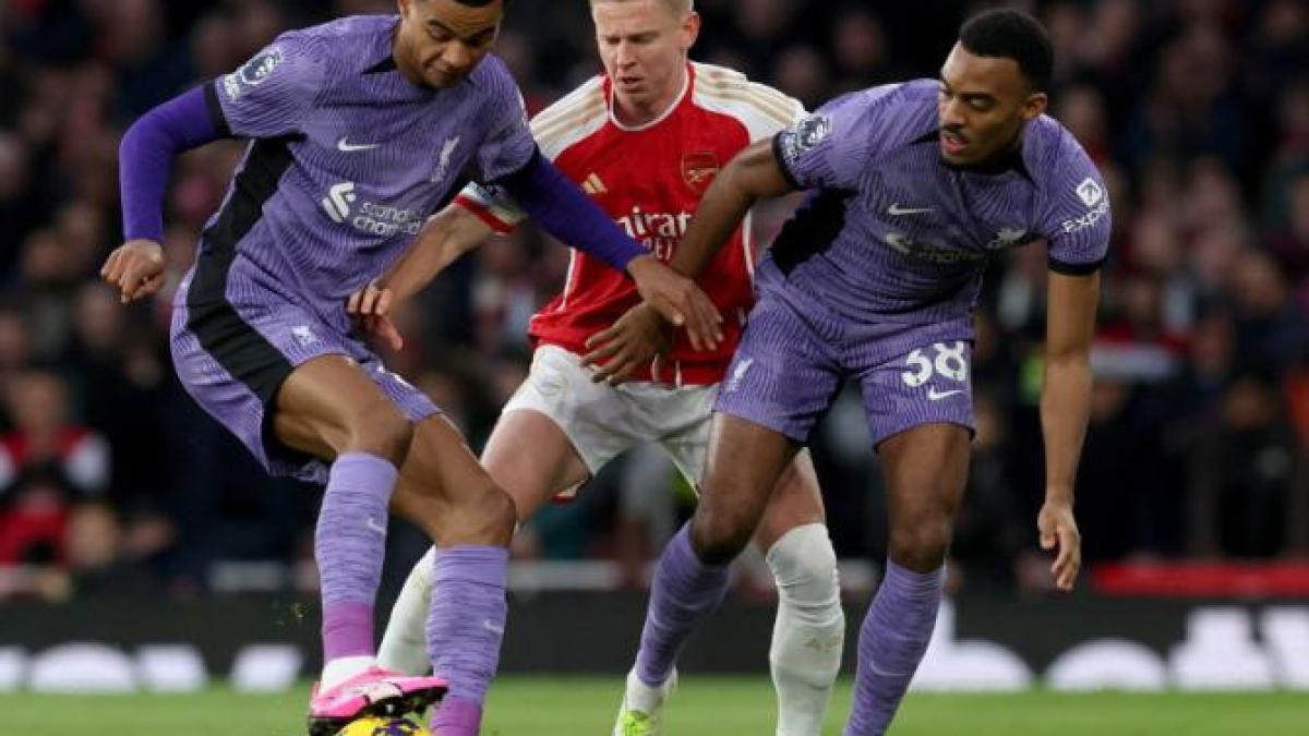 fotbalistul-lui-arsenal--oleksandr-zinchenko--spune-ca-ar-lupta-in-ucraina-daca-ar-fi-chemat-pe-front_56435500