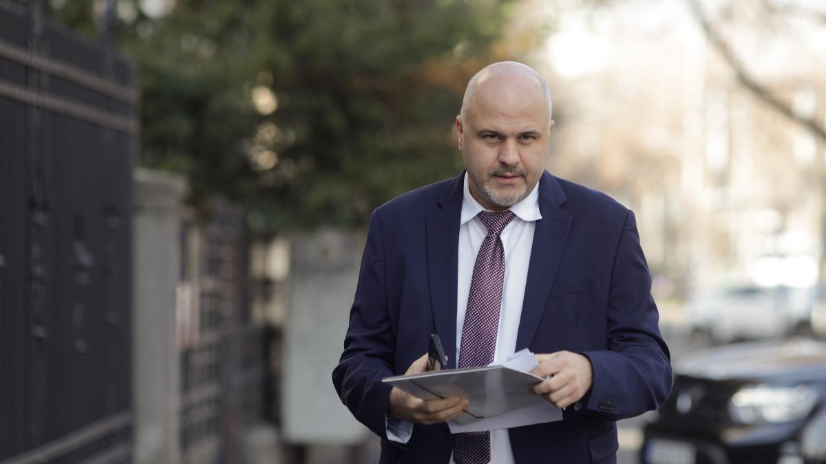 emanuel-ungureanu-vine-la-prc-23rezist--cu-oana-staciulescu--unde-se-duc-banii-tai-din-sanatate-si-de-ce-nu-ajungprc-c2prc-a0_23162600