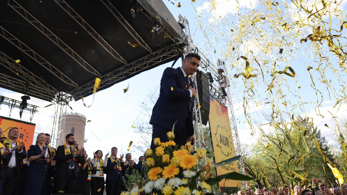 george-simion--despre-o-posibila-candidatura-la-prezidentiale-o-sa-duca-la-schimbarea-conducerii-partidului-si-la-schimbarea-presedintelui-aur_50871500