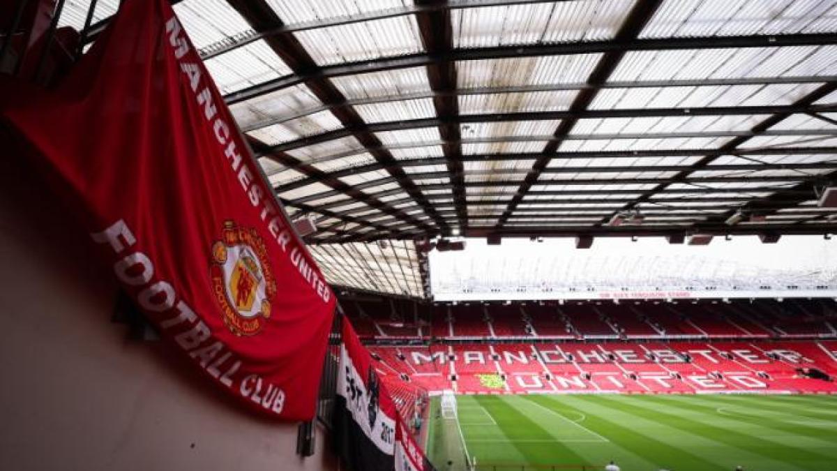 liverpool-s-a-calificat-in-semifinalele-fa-cup-dupa-ce-a-invins-o-pe-manchester-united-pe-old-trafford--scor-2-1_34440100