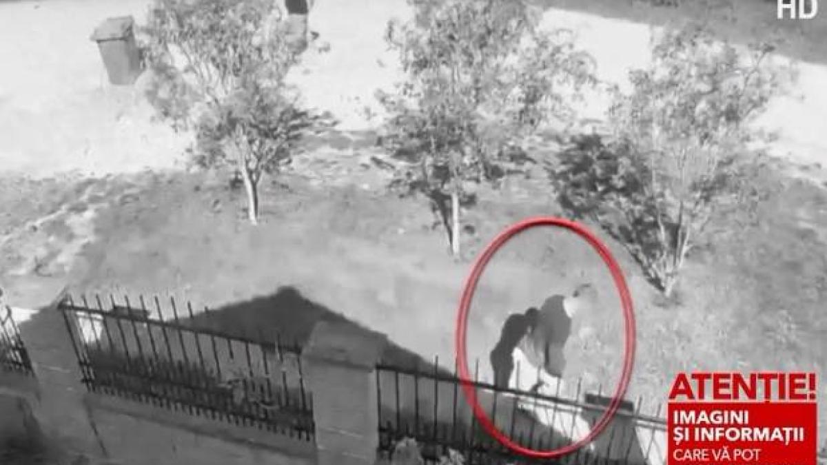 primele-imagini-cu-barbatul-din-timis--momentul-in-care-si-a-injunghiat-iubita--surprins-de-camerele-de-supraveghere_42976700