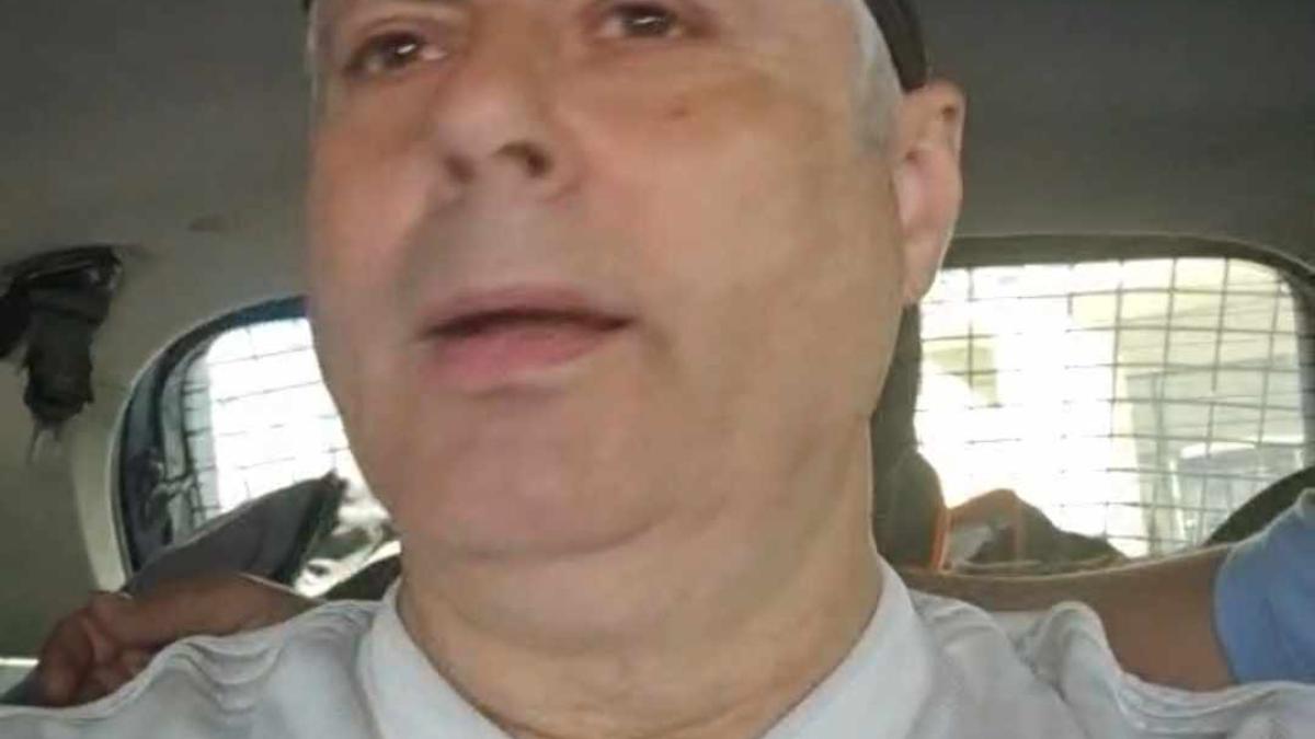 ceausescu-dus-la-politie_43894400