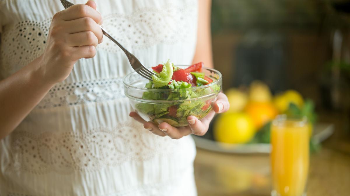 mancare-sanatoasa-salata_77107000