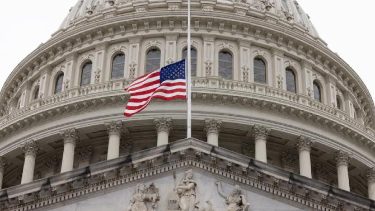 sua_camera_reprezentantilor_ager_93705200