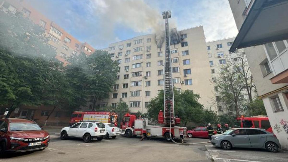 incendiu-bucuresti_65186100