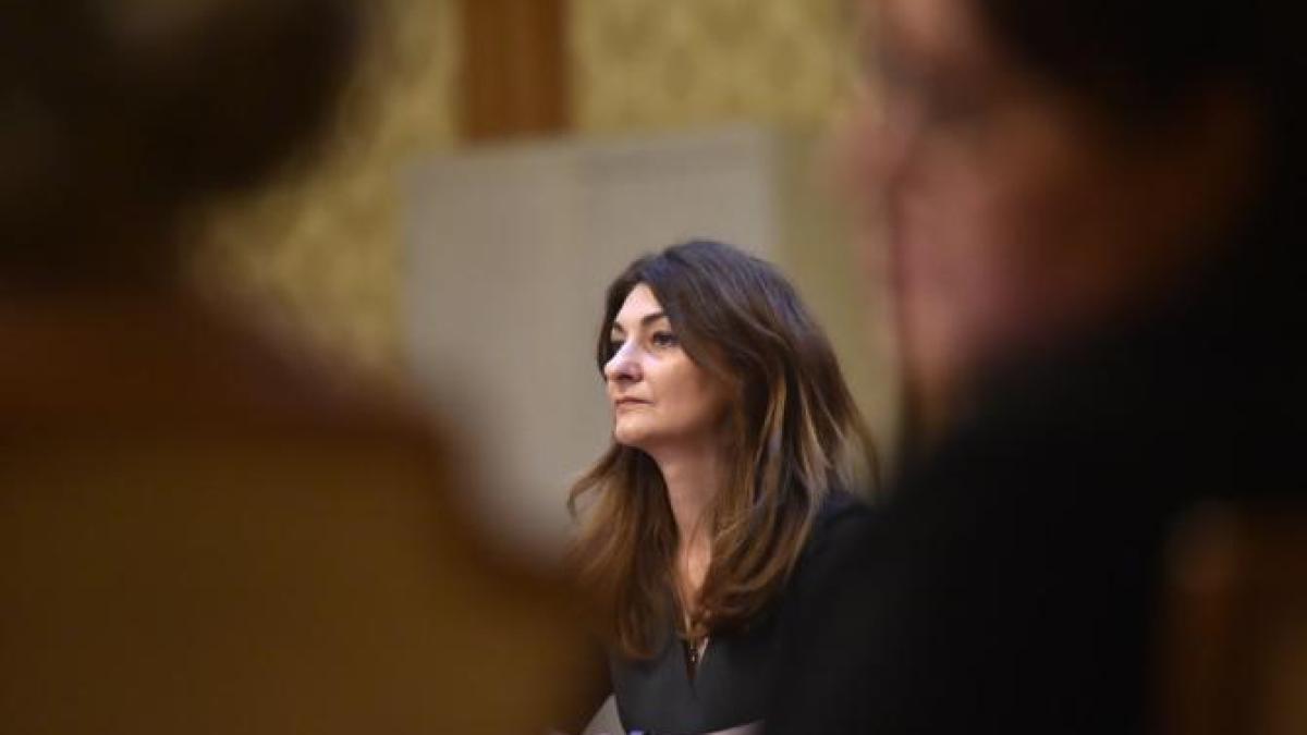 oana-stanciulescu-dcnews_41589900