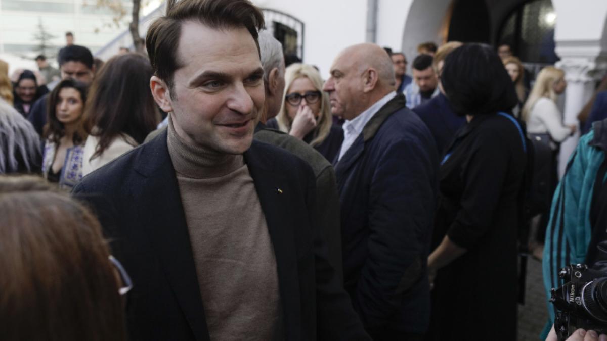 sebastian-burduja--prima-reactie--dupa-retragerea-lui-catalin-carstoiu-trebuie-sa-mergem-inainte_03051800