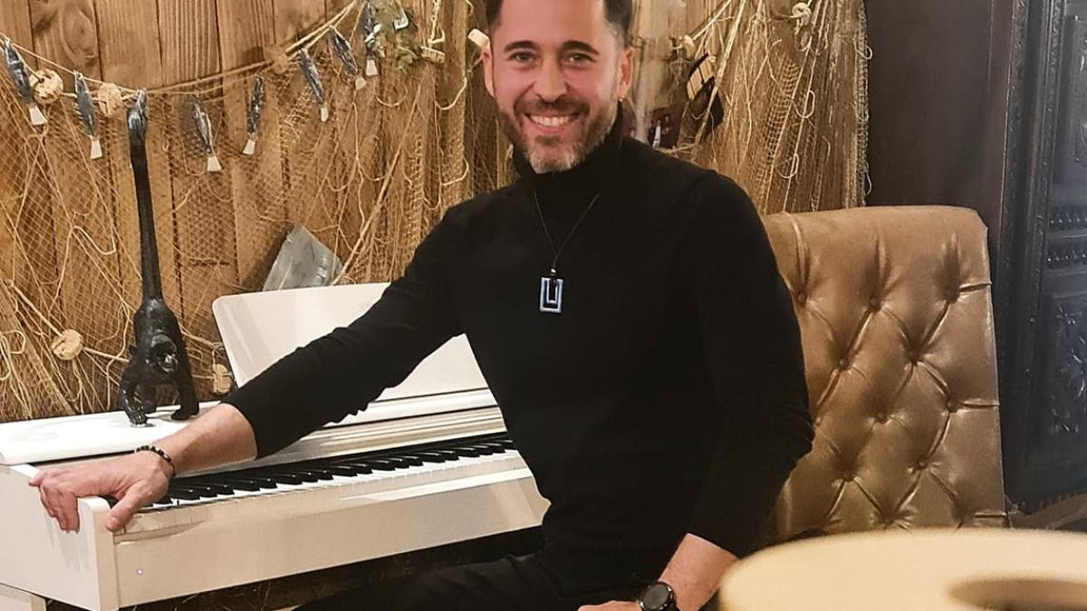 dinu-maxer--deranjat-de-smiley-si-damian-draghici-nu-poti-sa-o-numesti-piesa_49104300