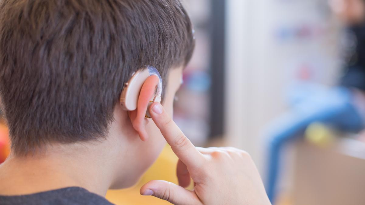 aparat-auditiv-copil_14365500