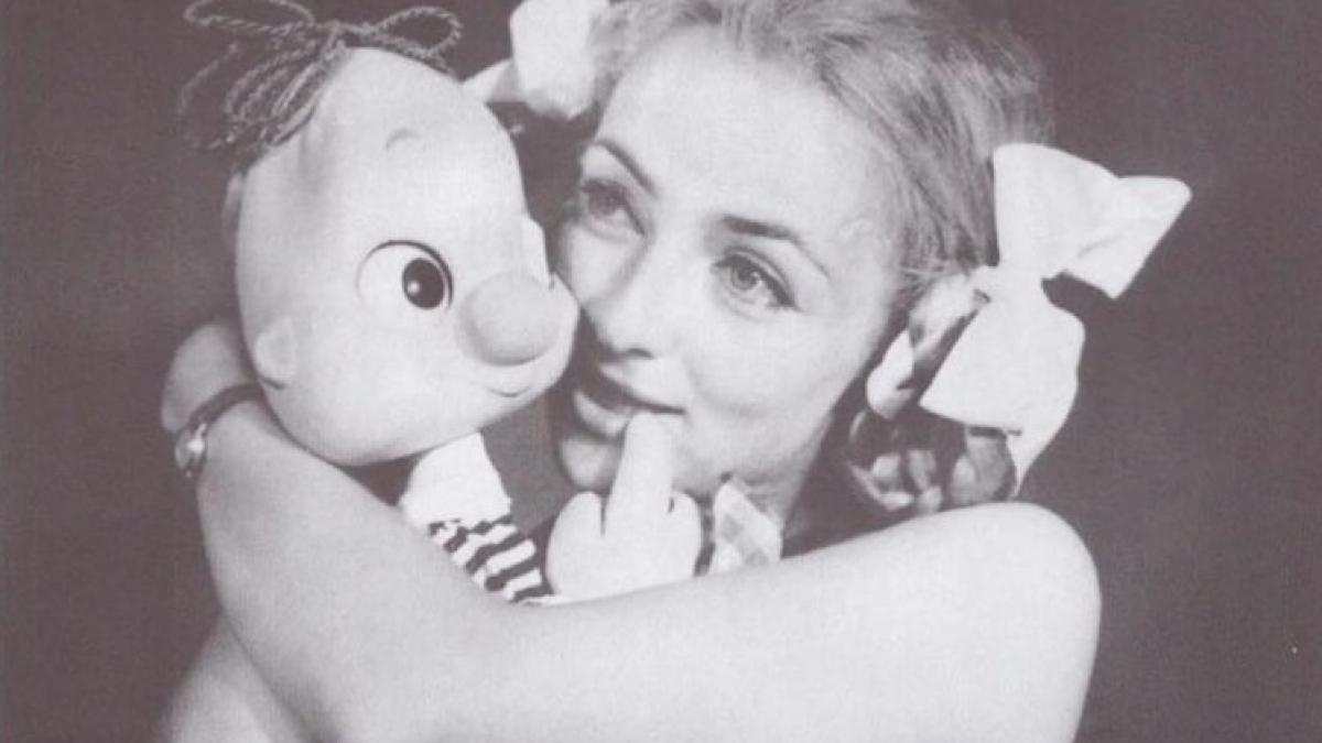 daniela-si-aschiuta_52903500