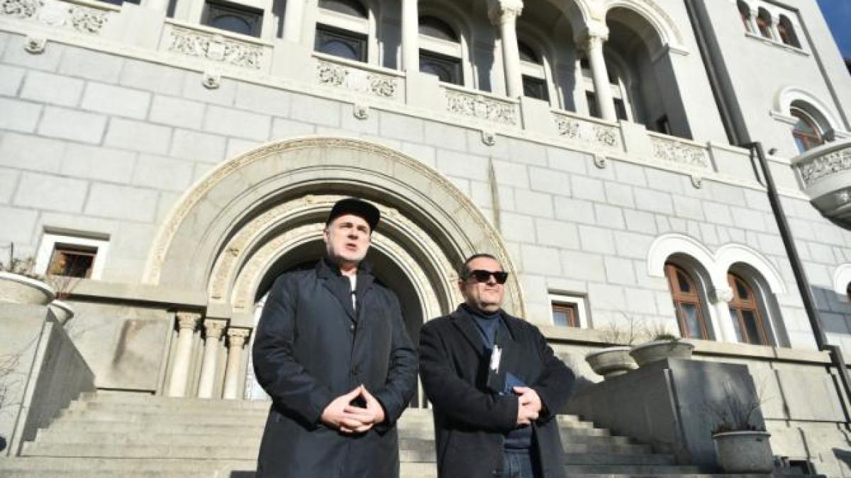 liberalul-adrian-oianu-a-trecut-in-partidului-ecologist-roman--dan-podaru-asa-cum-era-si-firesc_65508800