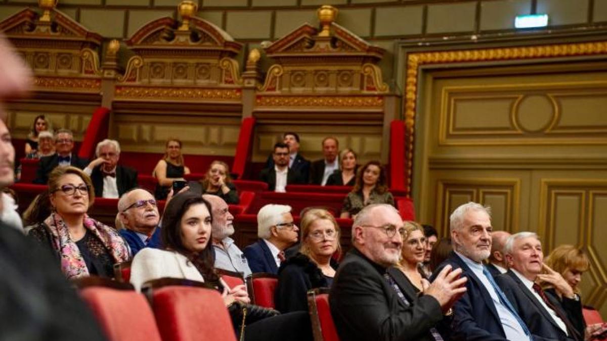 spitalului-clinic-de-urgenta-bucuresti--90-de-ani-de-la-infiintare--romfilateria--omagiu-adus-fondatorilor-8_99907200