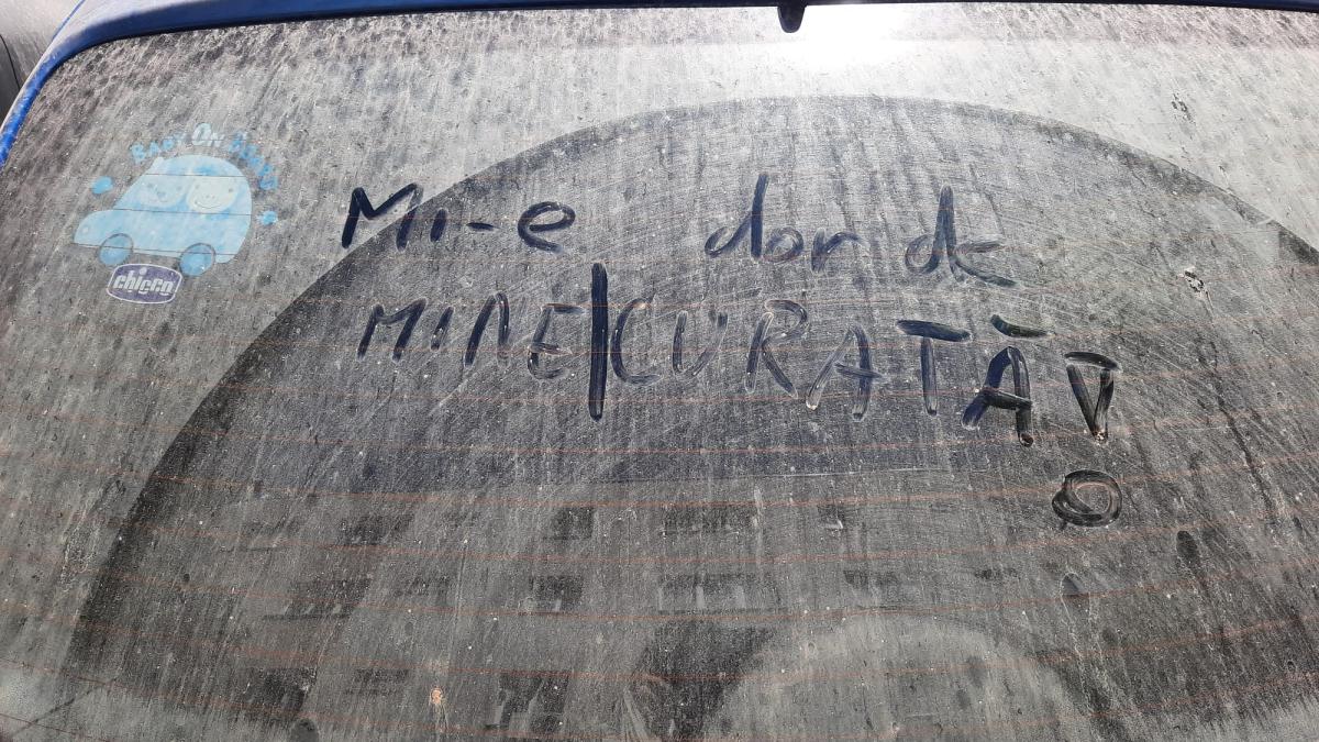 praf-saharian-pe-masina_58543700