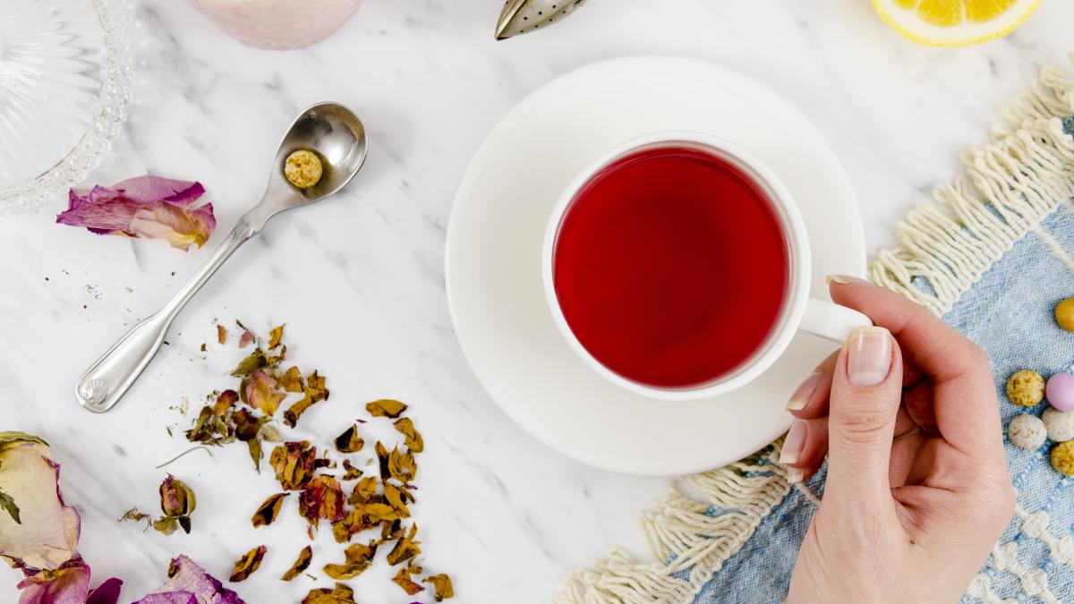 indigestie--balonare-ceaiurile-care-te-scapa-de-probleme_20234800