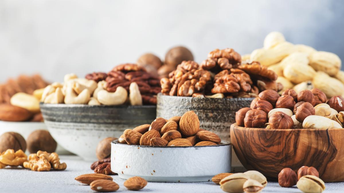 nuci-fistic-migdale_54489900