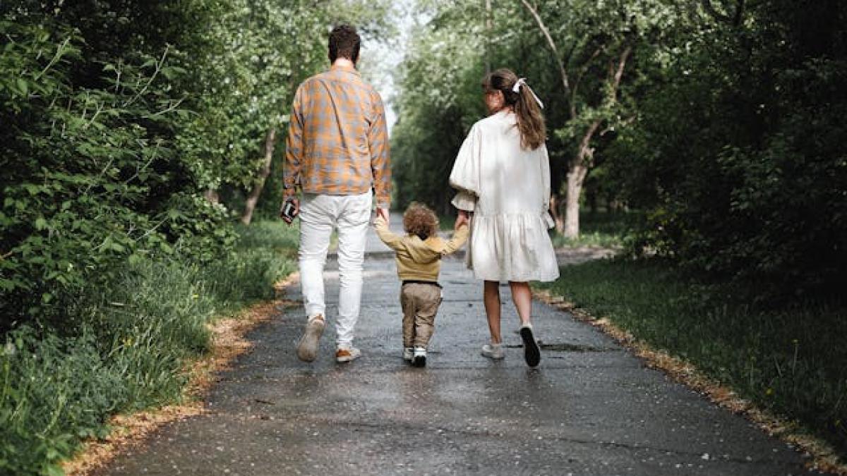 parinti-pexels_26360300