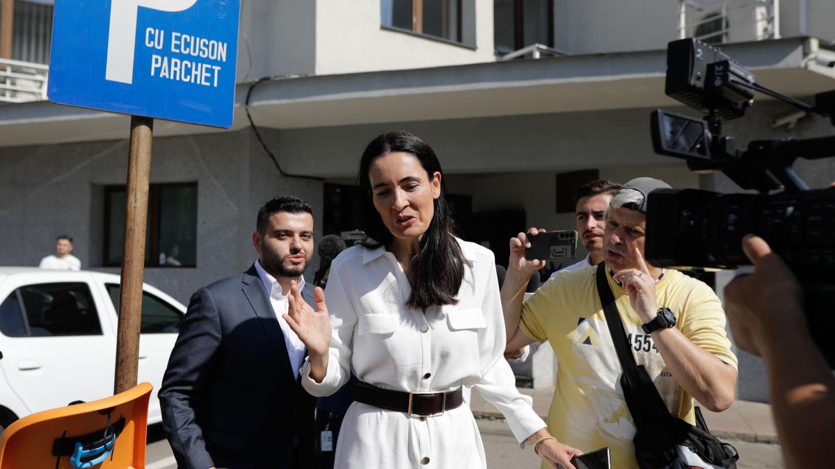 armand--inquam-photos---george-calin_11139600