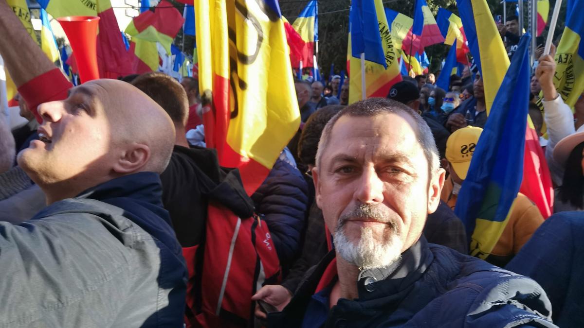 focsa-sia-batut-iar-sotia_92260700