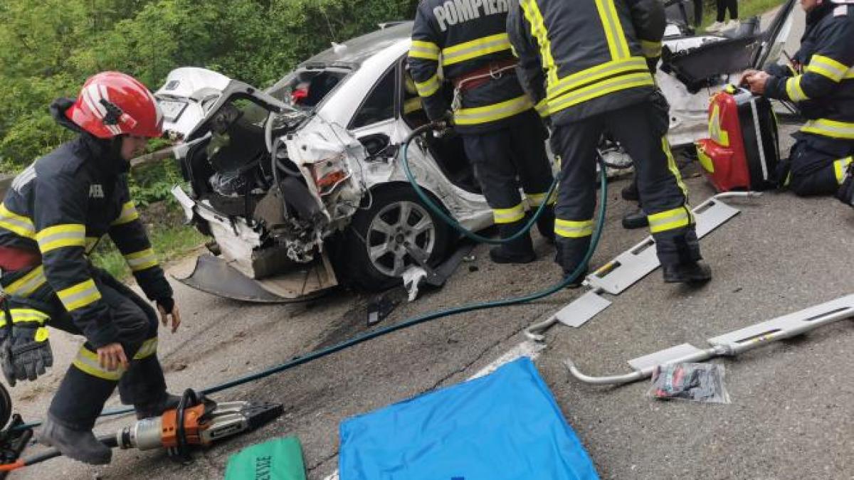 accident-tragic-in-vinerea-mare--un-tanar--de-21-de-ani--a-murit--alti-trei-sunt-raniti_02297100