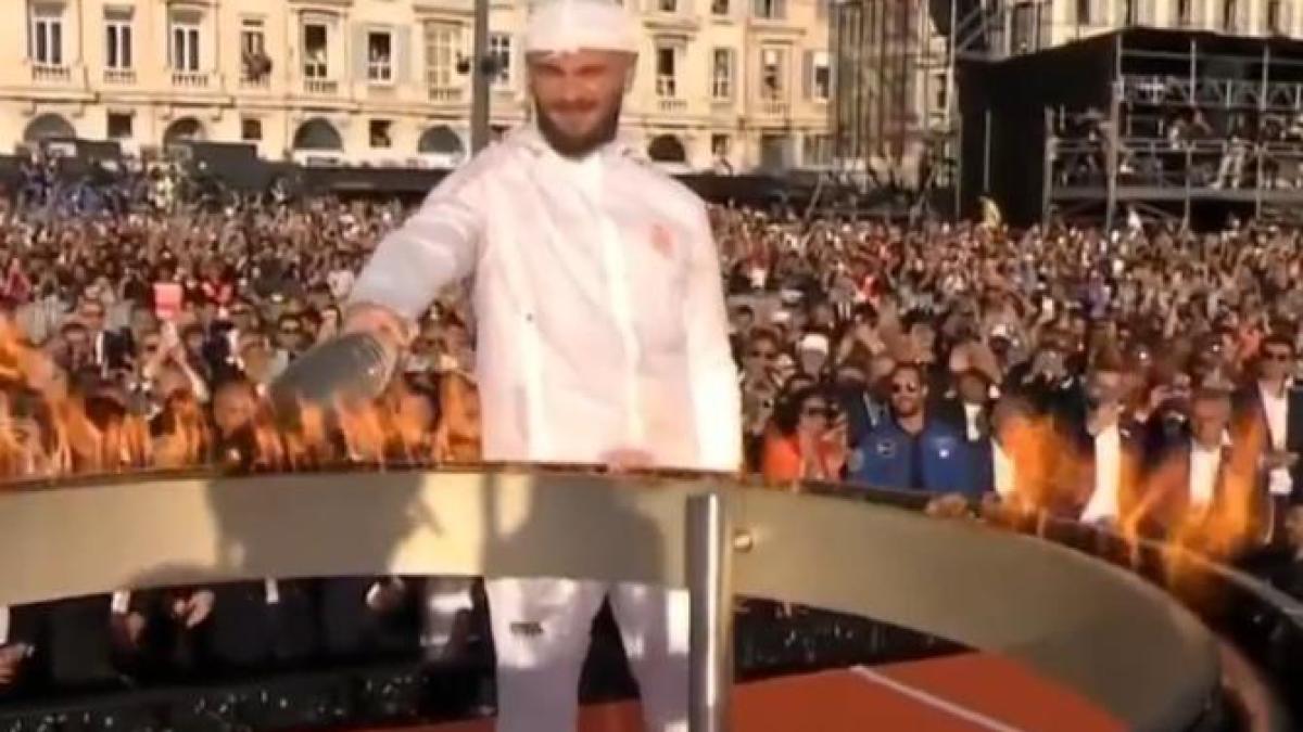 flacara-olimpica--tot-mai-aproape-de-paris--stafeta-terestra-a-inceput-la-marsilia_07251000