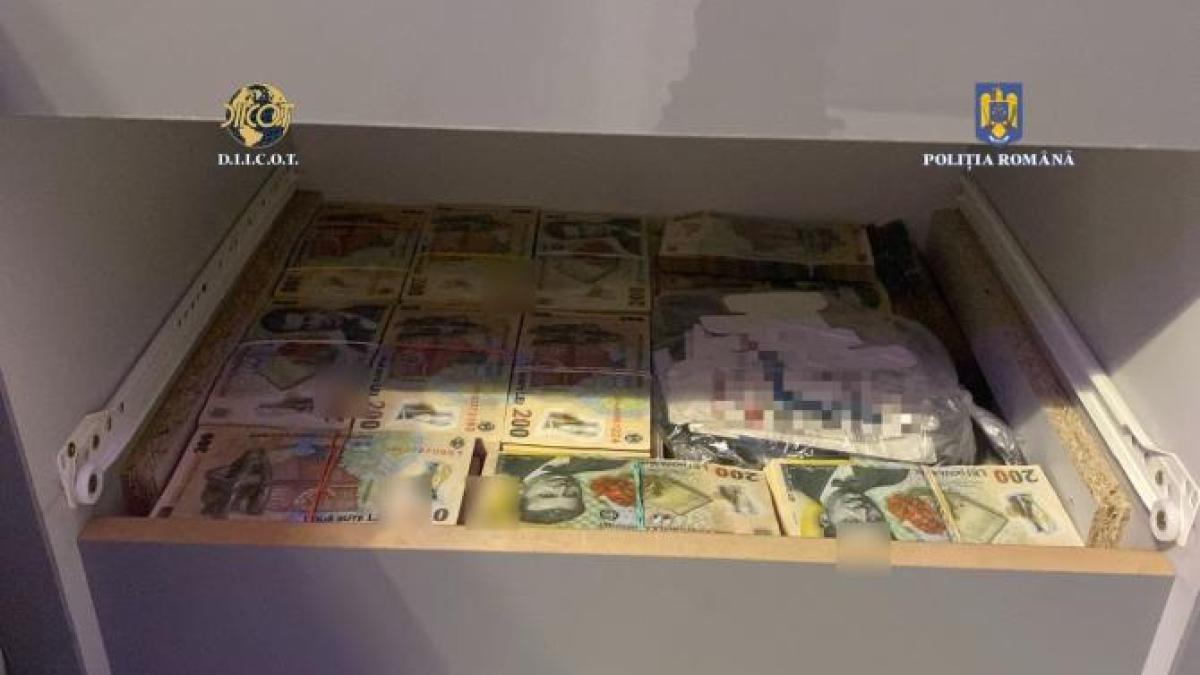 whatsapp-image-2024-05-09-at-12-32-03_99695300