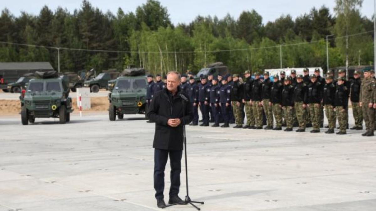 belarus-e-o-tara-cu-intentii-tot-mai-agresive--spune-premierul-poloniei--tusk-se-pregateste-de-razboiul-hibrid-prin-migratie-si-anunta-fortificarea-frontierei-de-est_20774100