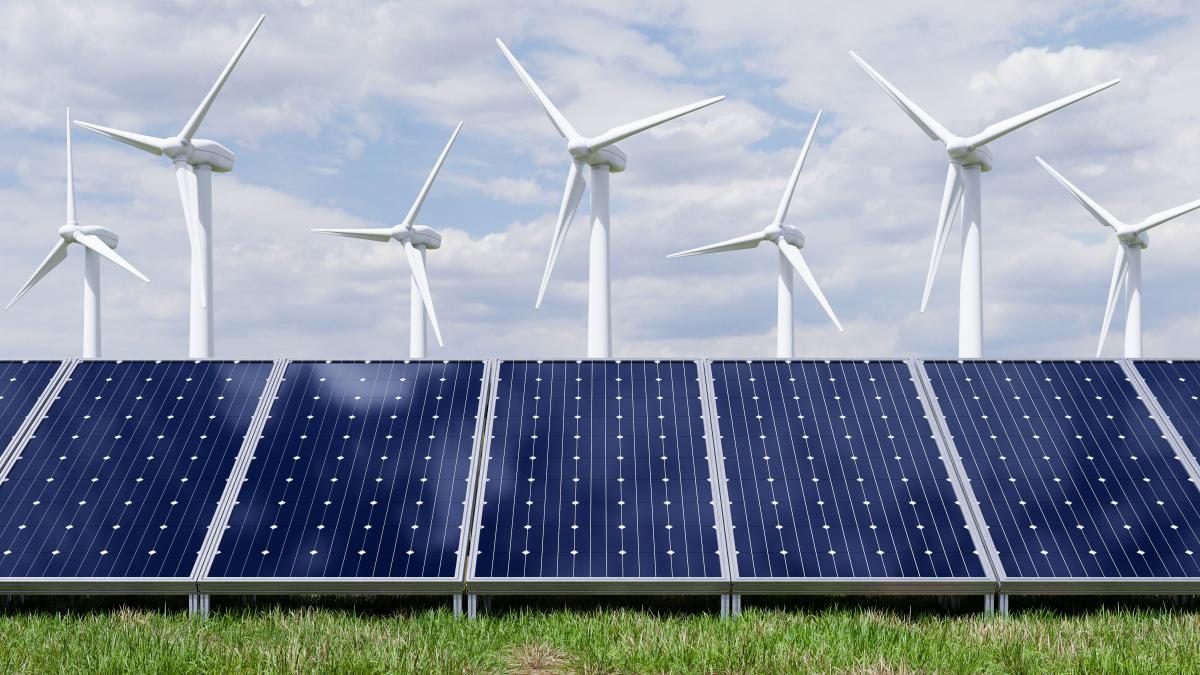 energie-solar-panels-wind-turbine_15730300