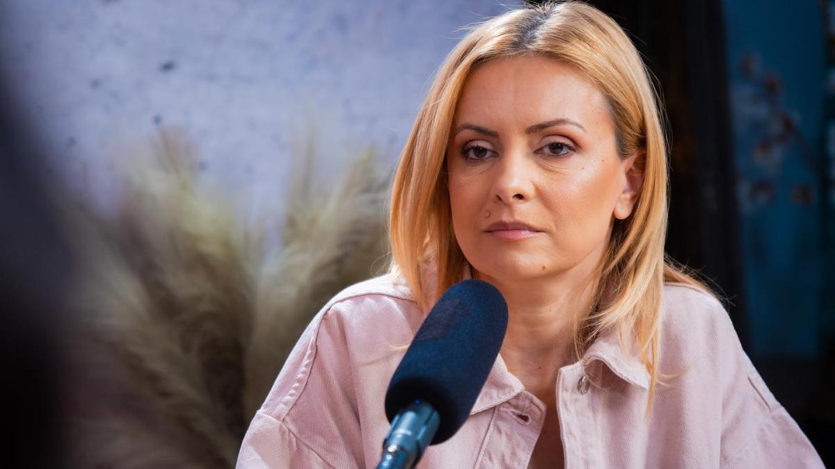 de-ce-a-plecat-simona-gherghe-de-la-acces-direct-le-am-spus-ca-eu-nu-mai-pot_69101600