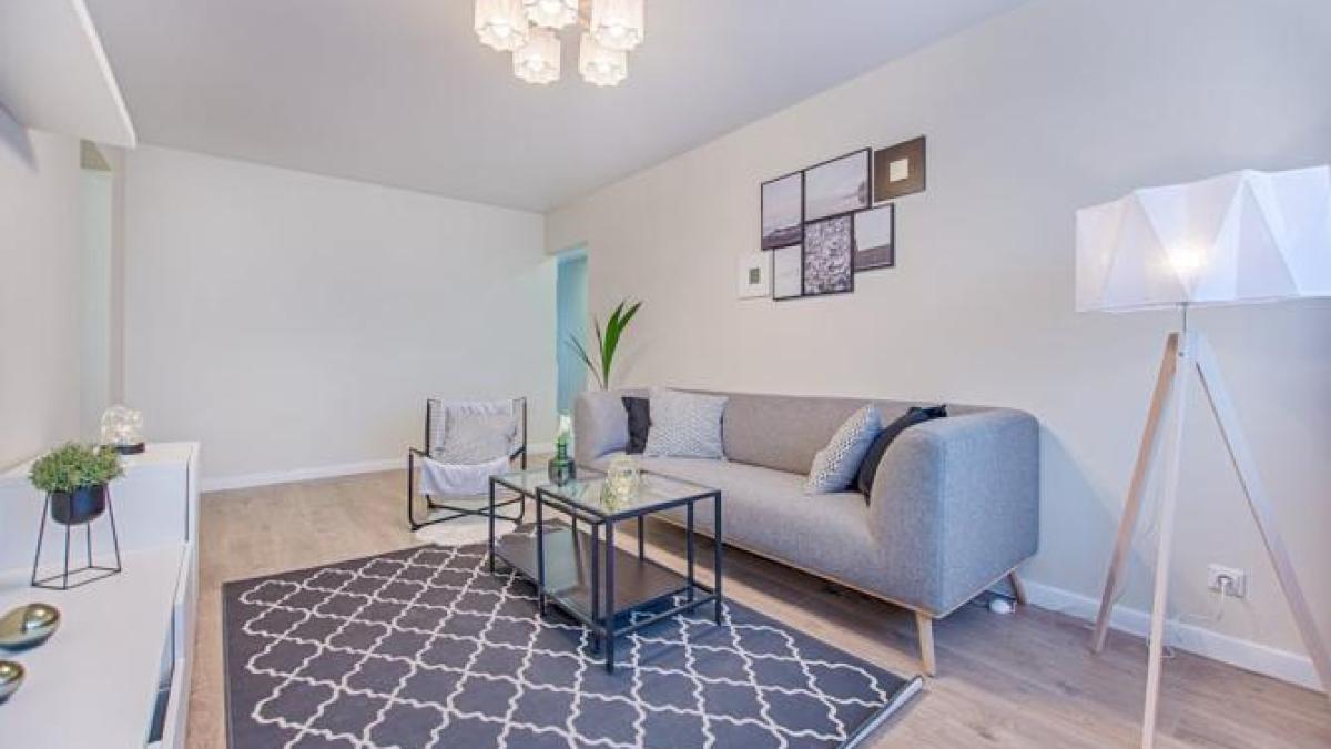 va-plati-rate-pana-la-68-de-ani-pentru-un-apartament-pe-doua-camere--dar-nu-i-pare-rau--prc-e2prc-80prc-9eaccept-situatia-asa-cum-esteprc-e2prc-80prc-9d_74824500