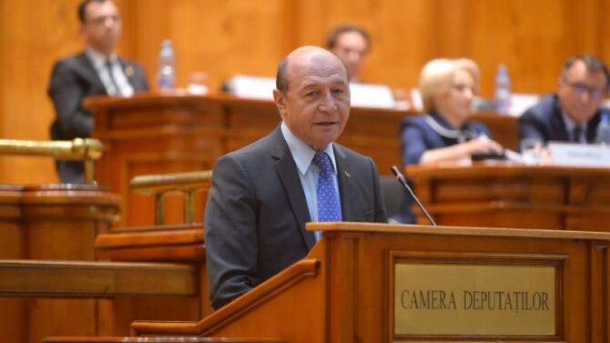 traian-basescu_05588800