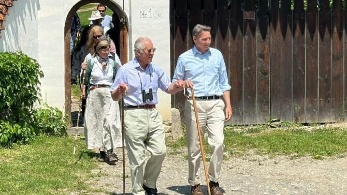 satul de poveste din romania in care regele charles a cumparat mai multe case nu nu e viscri locuri superbe din tara noastra de care nu stiai video