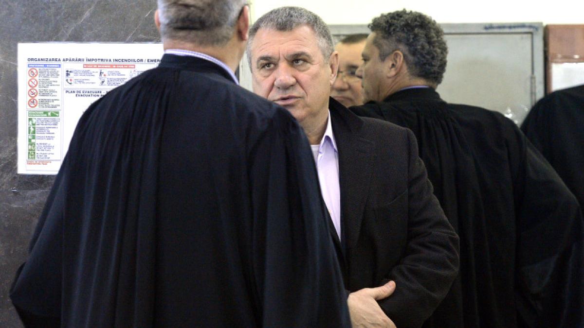 victor-becali_71621600