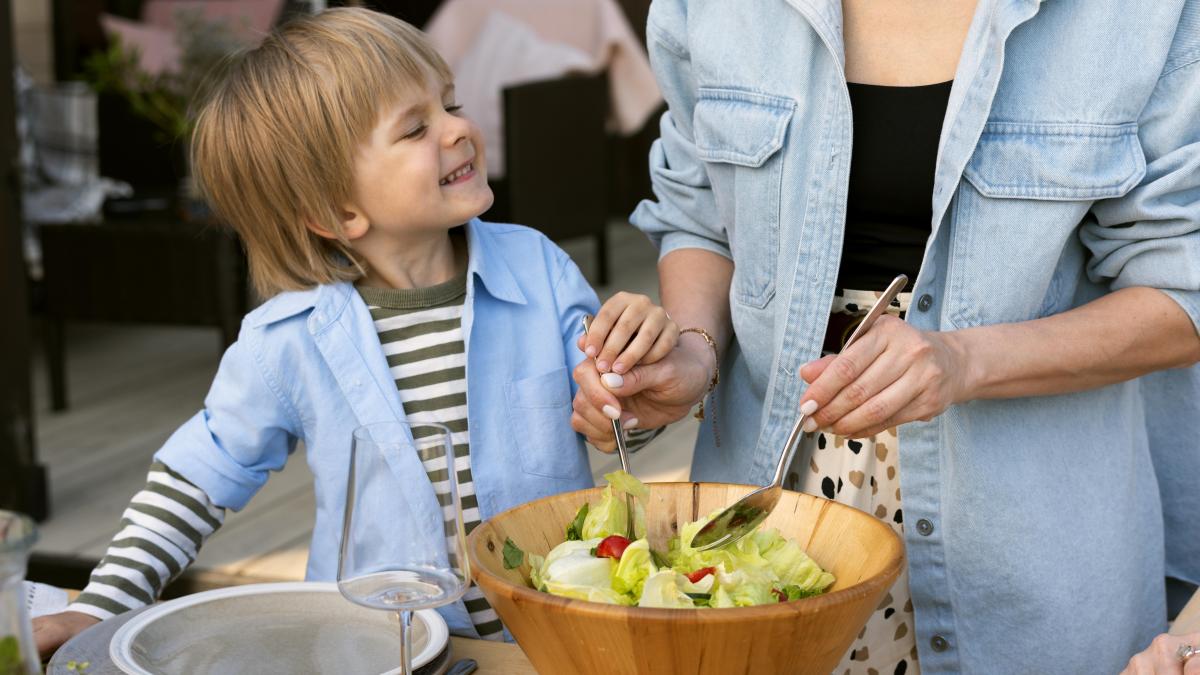 gusturile-alimentare-se-educa-din-copilarie--mihaela-bilic-memoria-e-mai-importanta-decat-papila--cand-vine-vorba-de-mancare_99578500