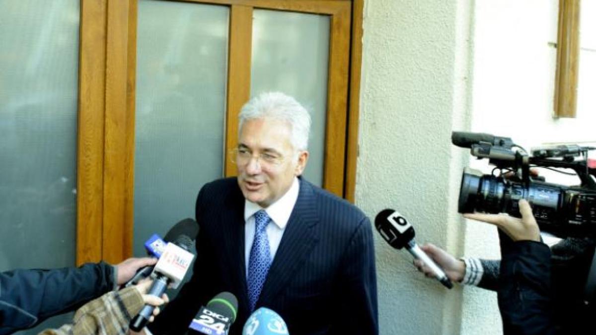 iccj-i-a-achitat-definitiv-pe-adriean-videanu-si-ioan-niculae--in-dosarul-romgaz---interagro_43299100