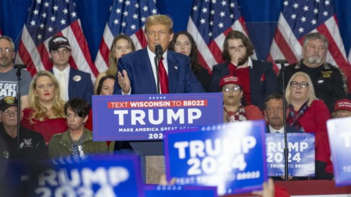 trump-sustine-ca-beijingul-construieste-o-armata-in-interiorul-sua-cu-ajutorul-migrantilor-chinezi-care-au-trecut-granita_47052300