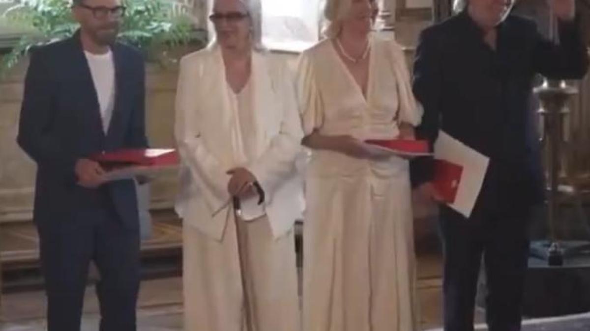 prc-e2prc-80prc-9dreunire-regalaprc-e2prc-80prc-9d--membrii-trupei-abba--onorati-cu-ordinul-vasa-la-50-de-ani-de-la-castigarea-eurovision_73225000