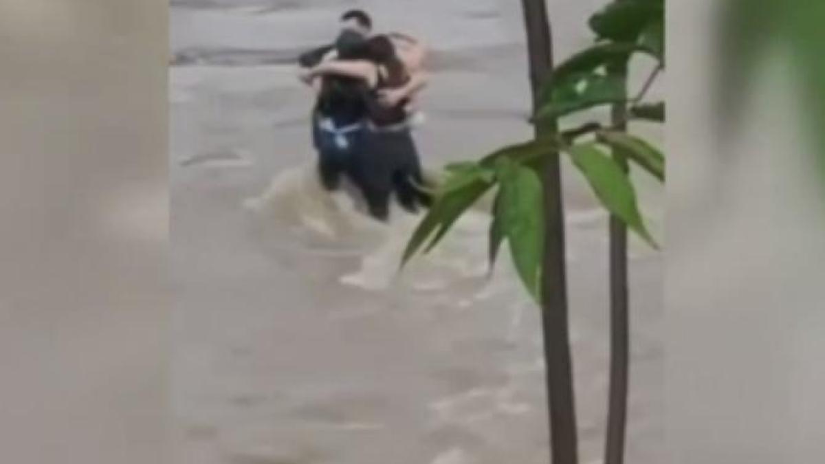 trupurile-celor-doua-fete-au-fost-gasite_74884200